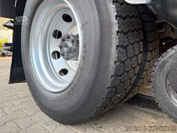 MERCEDES-BENZ ATEGO 1323 Kehrmaschine FAUN VIAJET