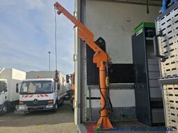 Mercedes-Benz 818 Sortimo Werkstatt Koffer + Kran Seilwinde