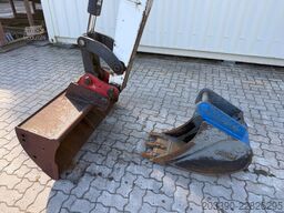 BOBCAT E50 / 2016 BJ / 3.381 H  / 2 x Löffel / MS03