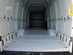 Iveco Daily  35S18 L4H3 18m³+AHK+ACC+LED+NAVI+KAMERA