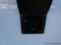 FORD Nugget L1 185PS Aut. Aufstelldach ACC Navi AHK