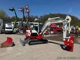 TAKEUCHI TB 370 Powertilt 3xSchaufeln Neue Gummiketten