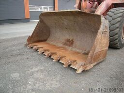 HITACHI Radlader HITACHI ZW200