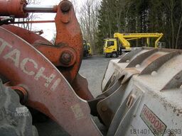 HITACHI Radlader HITACHI ZW200