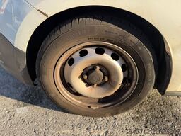 FORD Transit Courier Basis Kasten 166.000 Km Benzin