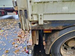 Tyllis 2 akslet Flatbed trailer – repair project with fol