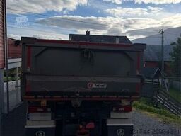 Scania R500 8x4 tipper truck with 2-axle Istrail tipping