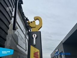 Volvo FMX 540 8x2 Hyva Haakarm + Vangmuil