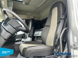 Volvo FMX 540 8x2 Hyva Haakarm + Vangmuil