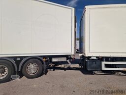 SCANIA P410 6x2 Kühlkoffer mit lbw + Anhänger Bj 2015