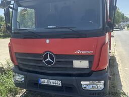 Mercedes-Benz Atego 818