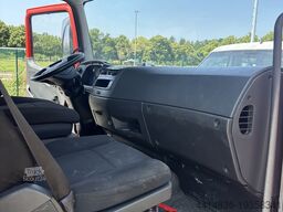 Mercedes-Benz Atego 818