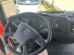 Mercedes-Benz Atego 818