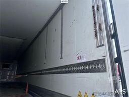 Krone 3 axle thermo trailer w/ carrier aggregate