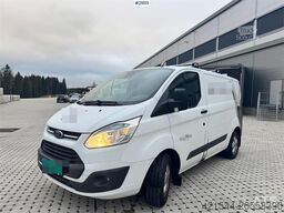 Ford Transit 4x2 Van with 2 Sets of Tires