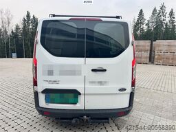 Ford Transit 4x2 Van with 2 Sets of Tires