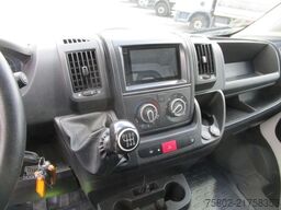 PEUGEOT Boxer 2,2L 165PS *MAXI+LBW+KLIMA+3-Sitze+4,27m*