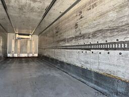 SCANIA P 280 Kühlkoffer mit BÄR Ladebordwand / Kiesling