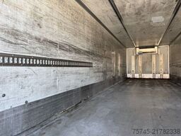 SCANIA P 280 Kühlkoffer mit BÄR Ladebordwand / Kiesling