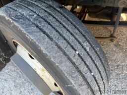 IVECO 80e22 Möbel Kofferwagen/Lbw., Klima, luft