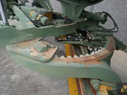 Caterpillar 130G Ex-army