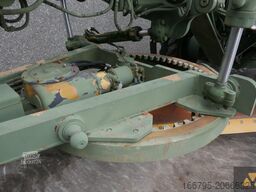 Caterpillar 130G Ex-army