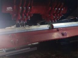 Prinoth Huskey snow groomer