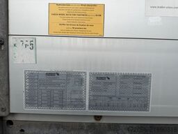 SCHMITZ CARGOBULL SCS24/L - 13.62 Mega, Getränke, Hubdach