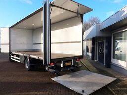 Renault D250 Bakwagen + Laadklep Deuren