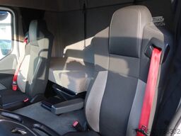 Renault D250 Bakwagen + Laadklep Deuren