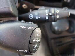 Renault D250 Bakwagen + Laadklep Deuren