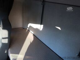 Renault D250 Bakwagen + Laadklep Deuren