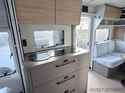 BÜRSTNER B66 485 TS 2.000 kg / Duschpaket