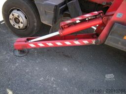 MERCEDES-BENZ 815 Atego mit Ruthmann TK250, 25m