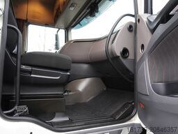 DAF XF 480 E6 6x2 / Lamberet refrigerator