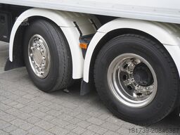 SCANIA R500 / Lecapitaine refrigerator / Carrie