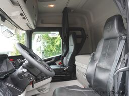 SCANIA R500 / Lecapitaine refrigerator / Carrie