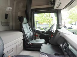 SCANIA R500 / Lecapitaine refrigerator / Carrie