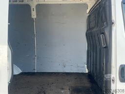 IVECO Daily 35S16 HA8 V Kastenwagen