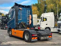 VOLVO FH460 Glob. Retarder ACC 2Tanks I-Park