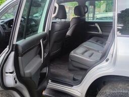 Toyota Land Cruiser 200 1vd-ftv 4.5d