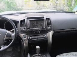 Toyota Land Cruiser 200 1vd-ftv 4.5d
