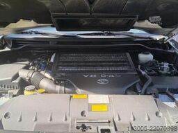 Toyota Land Cruiser 200 1vd-ftv 4.5d