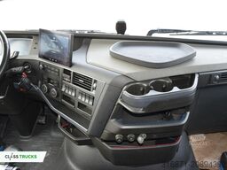 VOLVO FH 460 Globetrotter XL Varios i-Save