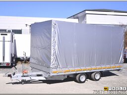 EDUARD AZ 4020 Allzwecktransporter mit Rampen