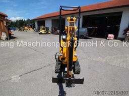 JCB 8008 Microbagger