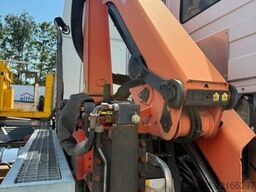 PALFINGER PK 7000-EH  /Year 2010 / Remote controll