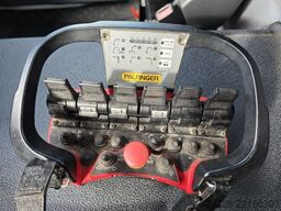 PALFINGER PK 7000-EH  /Year 2010 / Remote controll