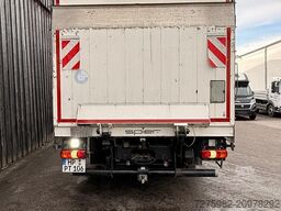 Mercedes-Benz Atego 818