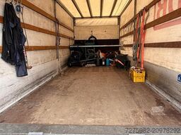 Mercedes-Benz Atego 818